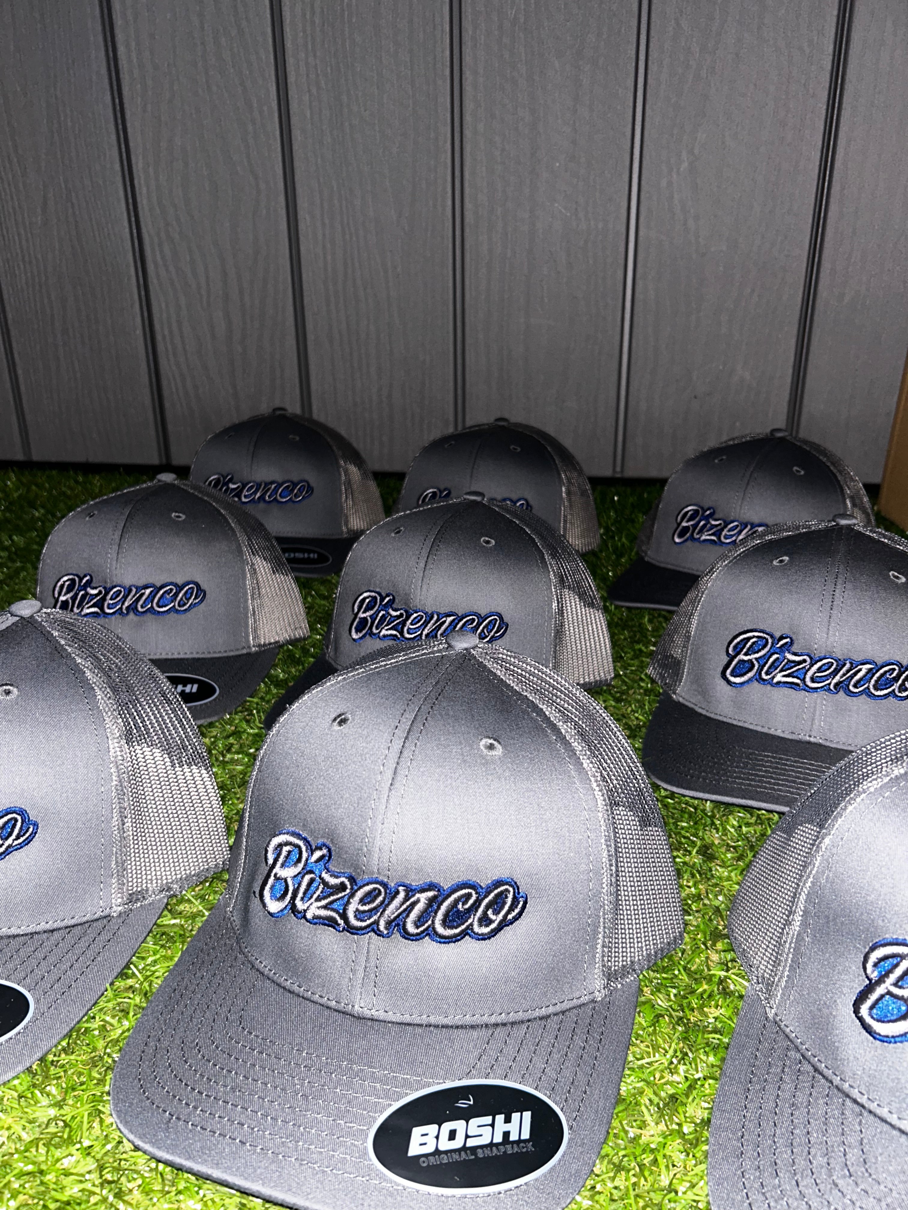 Grey/dark blue original Bizenco 🫆🦏